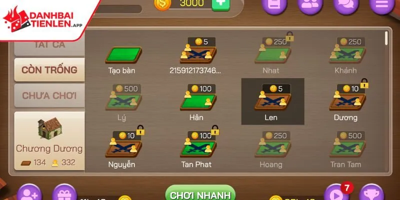 Hình ảnh đồ họa sắc nét, thiết kế bàn chơi thân thiện và các lá bài